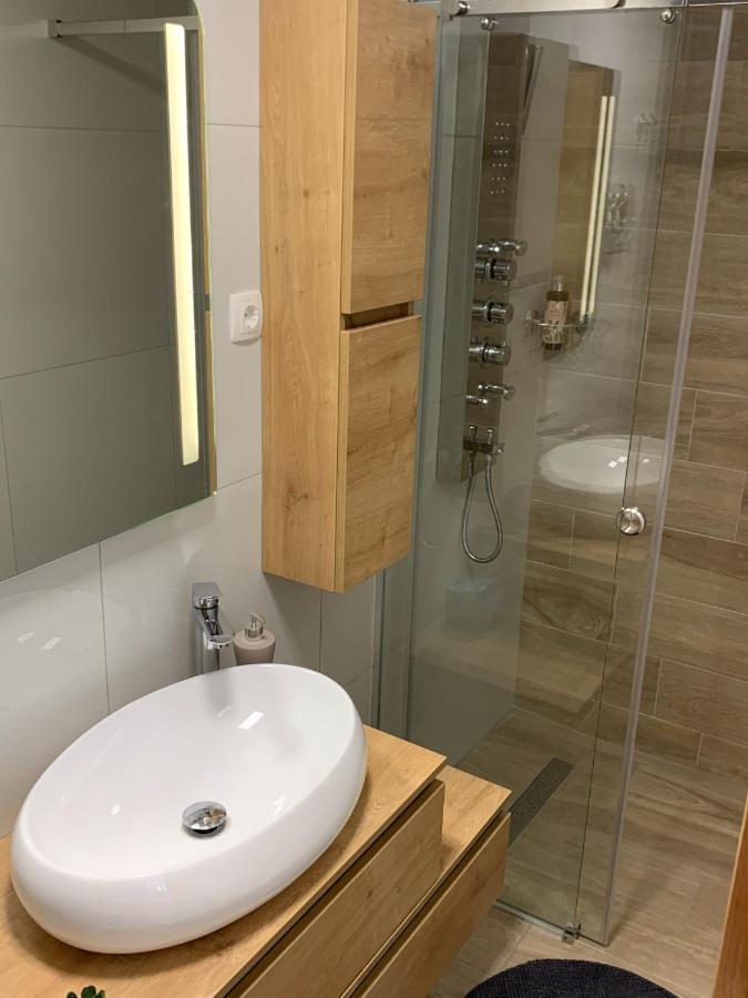 Apartmaji Pr' Nas Laško Eksteriør billede